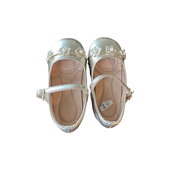 COPY - Toddler girl gold shoes - Picture 3 of 4